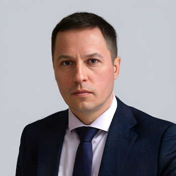 Олег Ермолаев