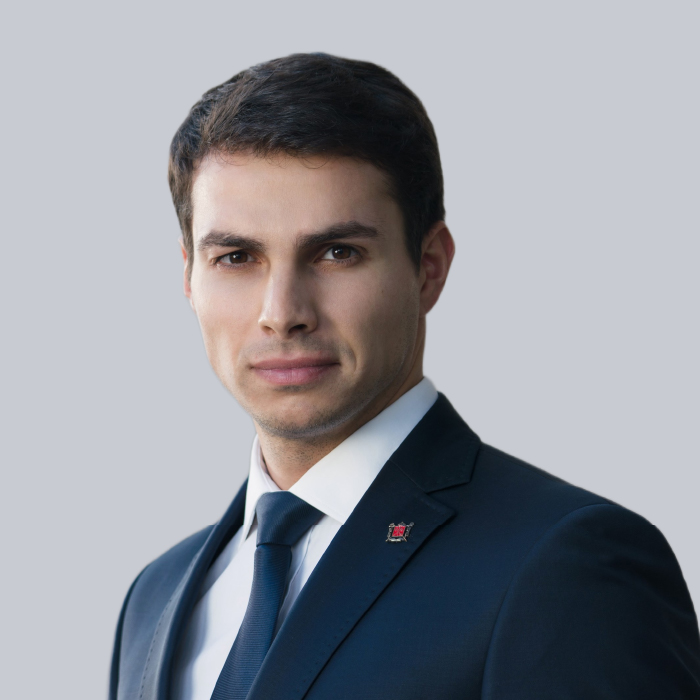Лев Кузнецов